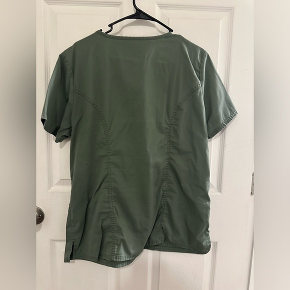 Cherokee scrub top - Picture 2 of 3
